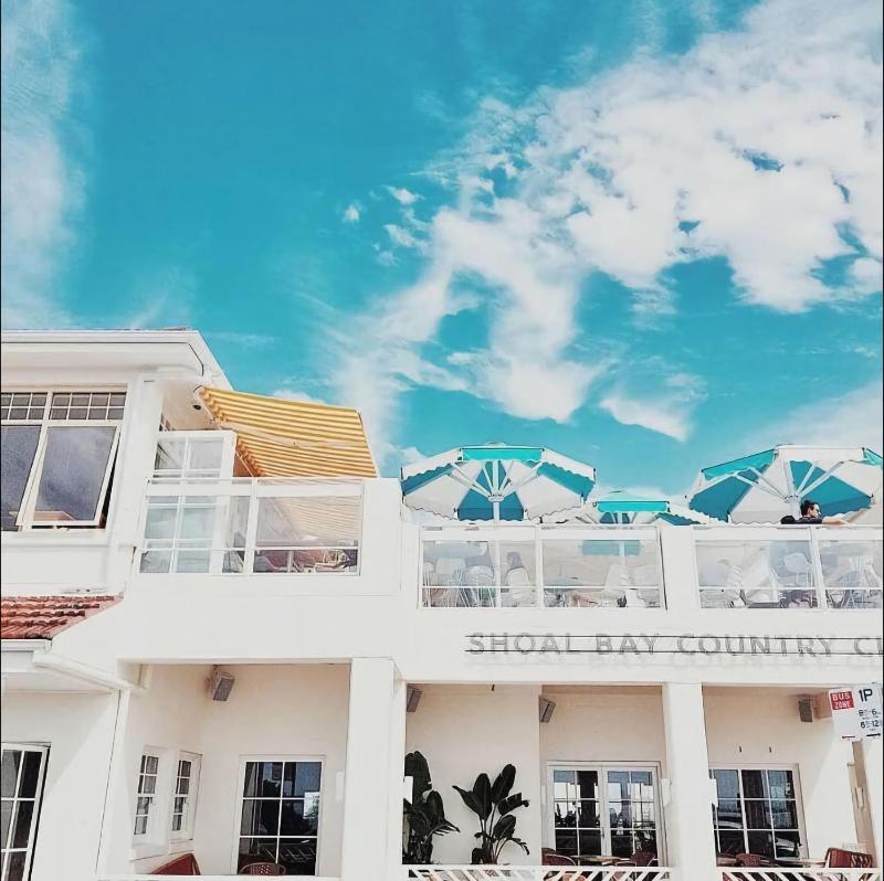 The Nest Luxury Apartment 100m to the Beach - image 35