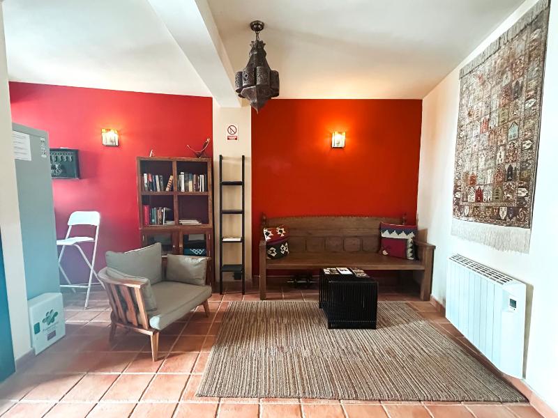 Boabdil Guesthouse - image 2