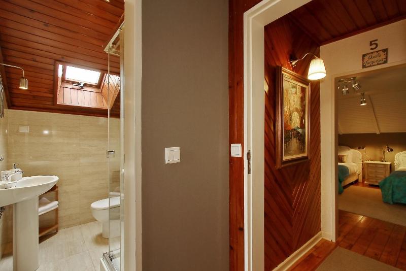Double Room with Sofa Bed image 3