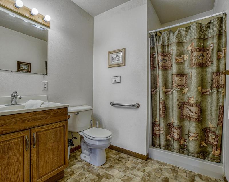Two-Bedroom Suite image 3