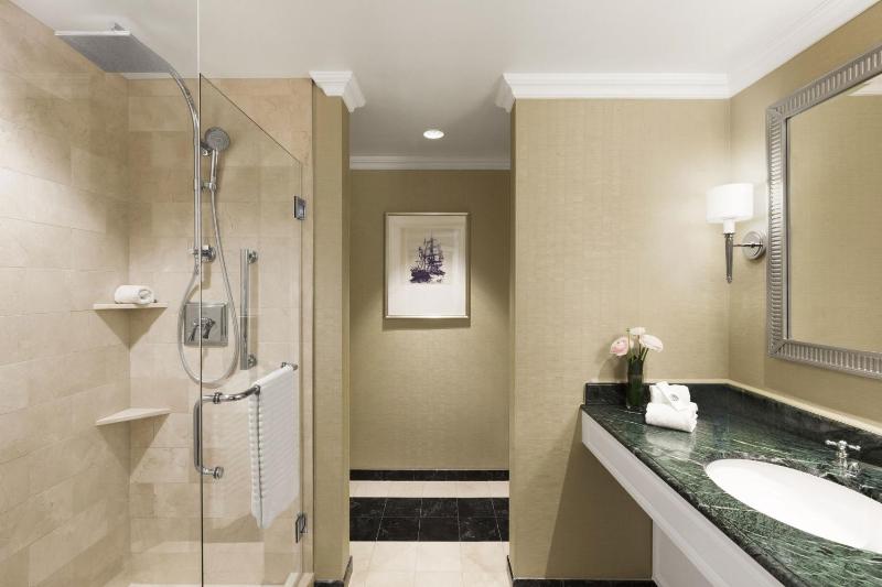 Boston Harbor Hotel - image 12