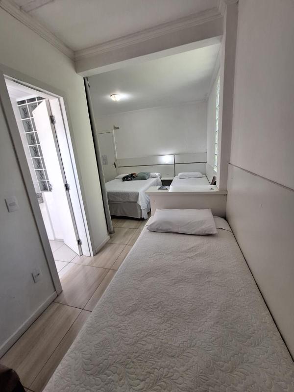 Hotel Hospedagem Palhoça com piscina - image 14