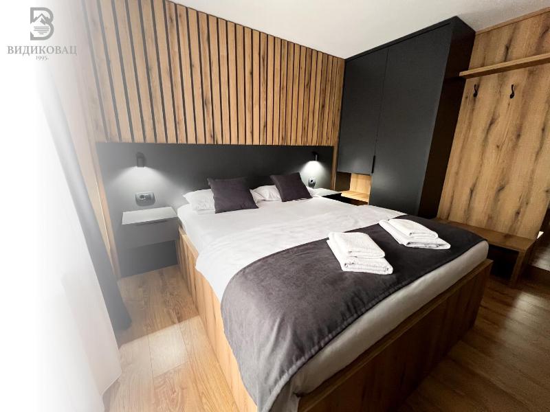 Apartment image 3