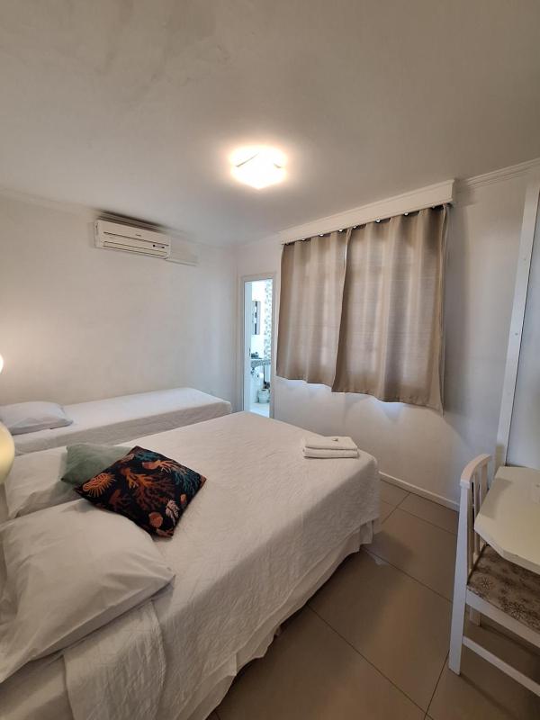 Double or Twin Room with Private Bathroom image 2