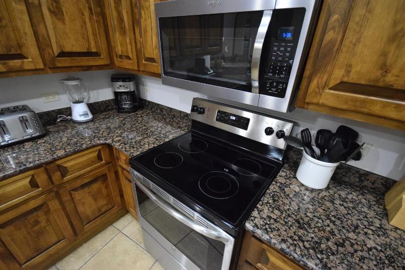 Bella Sirena Resort Premium View Condo - image 33