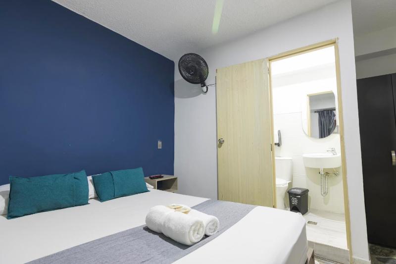 Hotel Balcones de la 70 - image 11