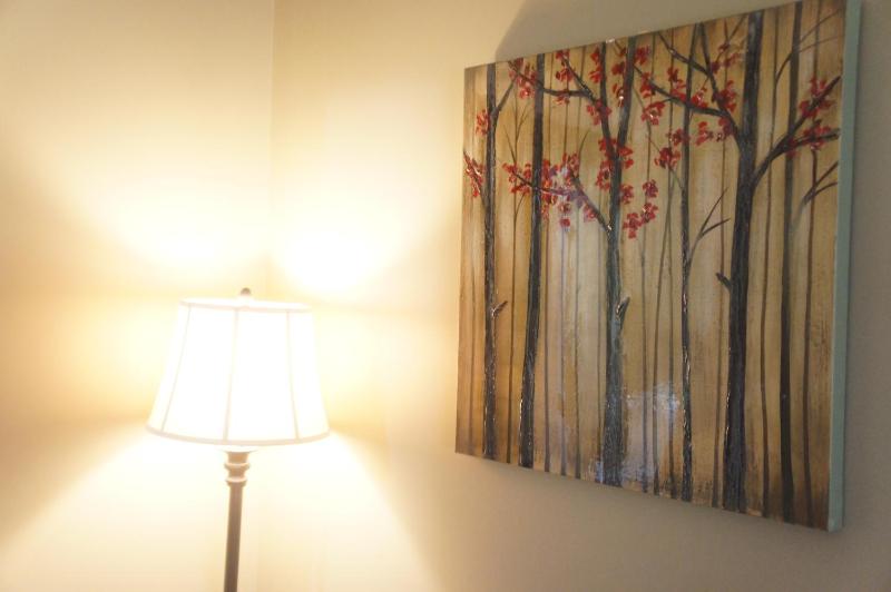 Deluxe King Room image 2