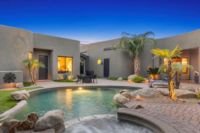The Debonair Derby by PaseoHomesAZ with Heated Pool - image 23