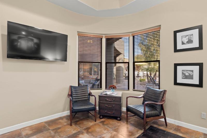 The Debonair Derby by PaseoHomesAZ with Heated Pool - image 22