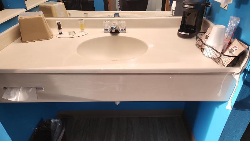 Single Room image 3