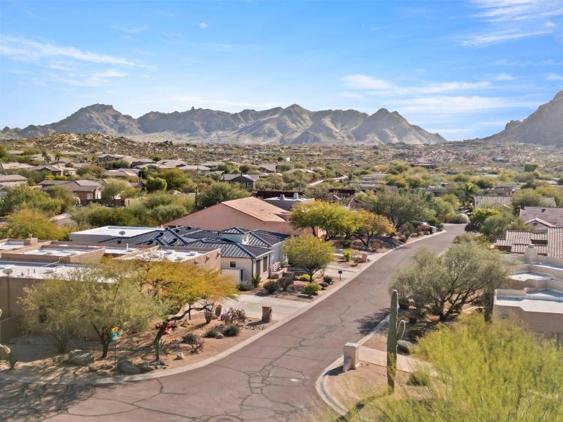 The Debonair Derby by PaseoHomesAZ with Heated Pool - image 29