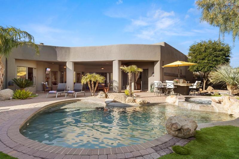The Debonair Derby by PaseoHomesAZ with Heated Pool - image 39