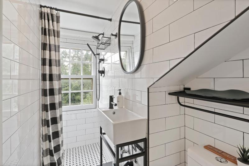 Four-Bedroom House image 1