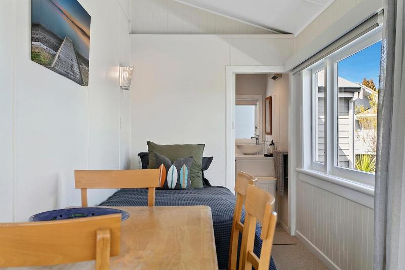 Mere Cottage - image 27
