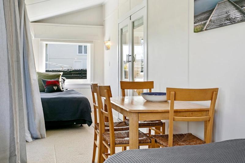 Mere Cottage - image 12