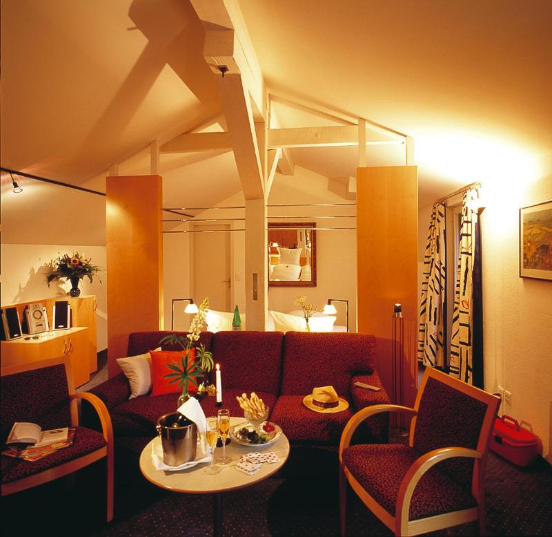 Panorama Family Room