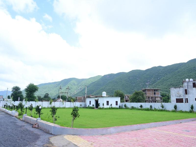 The muskmelon resort and hotel - image 15
