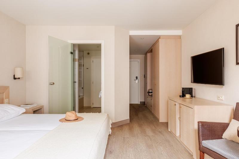 Junior Suite image 3