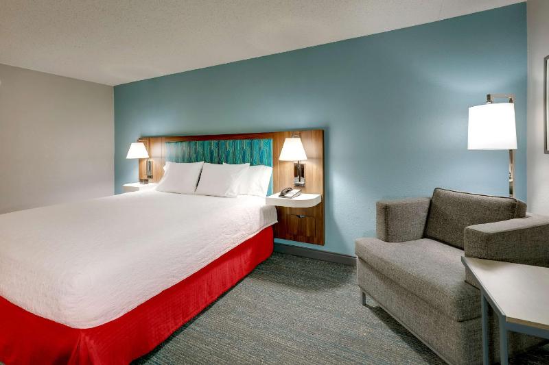 King Room - Non-Smoking image 4