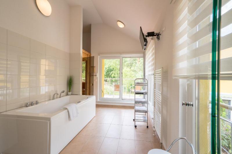 Three-Bedroom House image 4