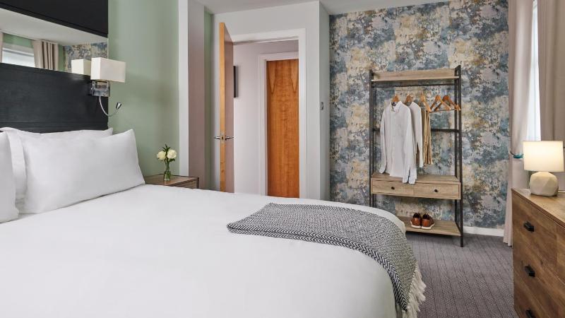 One-Bedroom Executive image 3