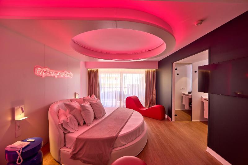 Naughty Suite image 1