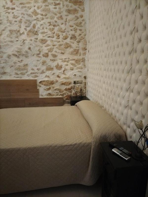 Double Room with Spa Bath image 2