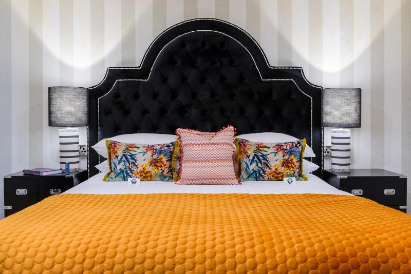 Luxury Alder Room  image 3