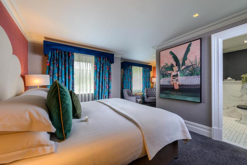 Luxury Alder Room  image 4