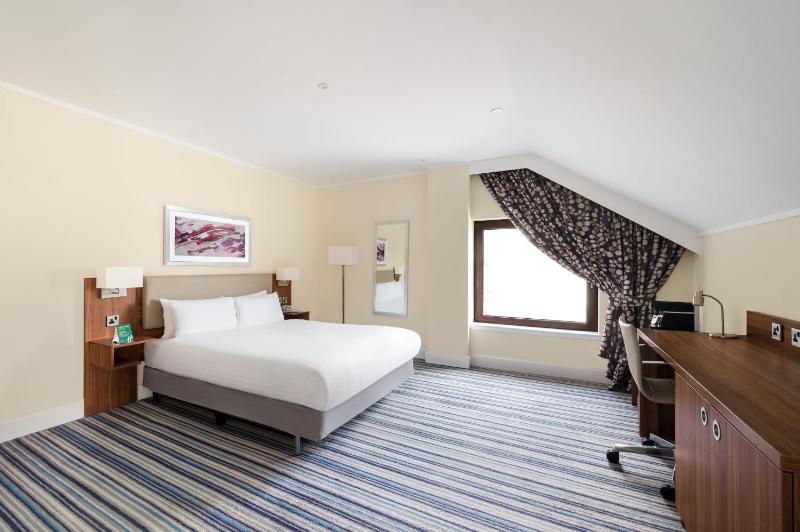 Standard Double Room image 4