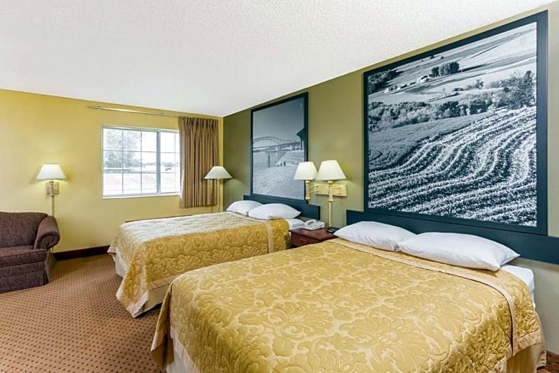 Standard Double Room image 1