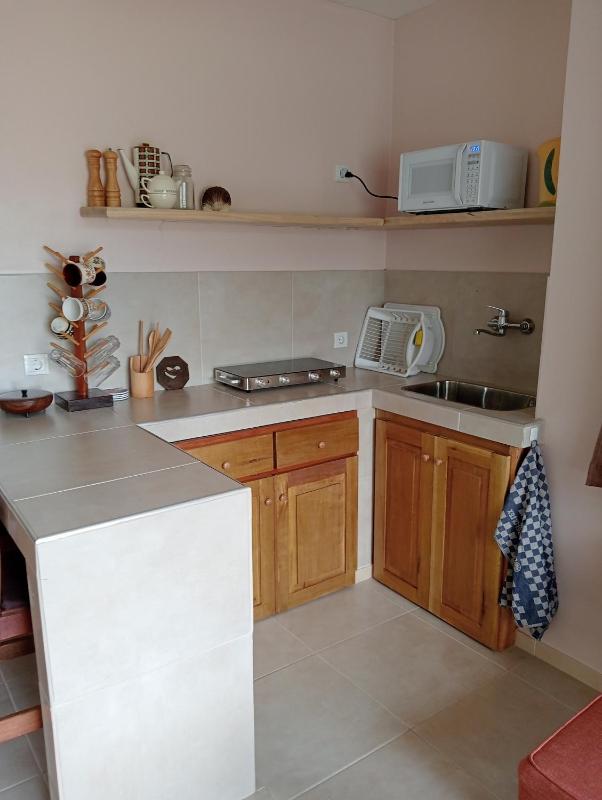 Floh-Jo Tiny House - image 15