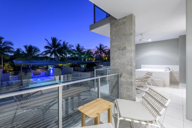 Coconut Grove - image 26