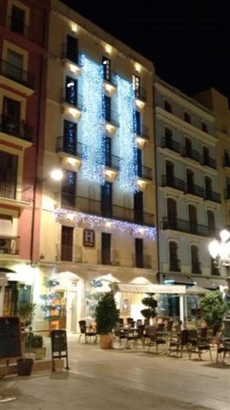 Plaça De La Font - image 7