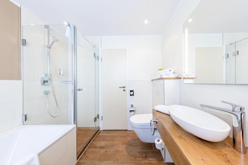 Family Room with Bath image 3