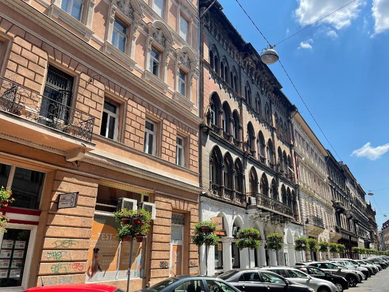 Metropolis Budapest Boutique Hotel - image 11