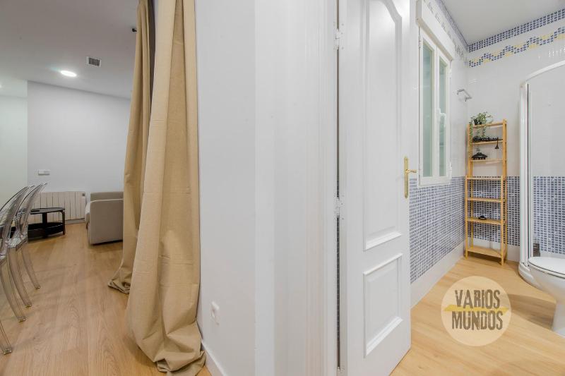 Acogedor Apt para 5pax en el corazon de Chamberi - image 5