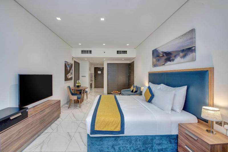 Deluxe Studio Apartment image 3