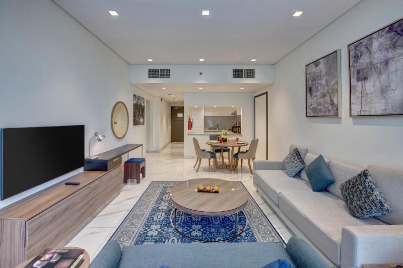 One-Bedroom Standard Apartment image 4