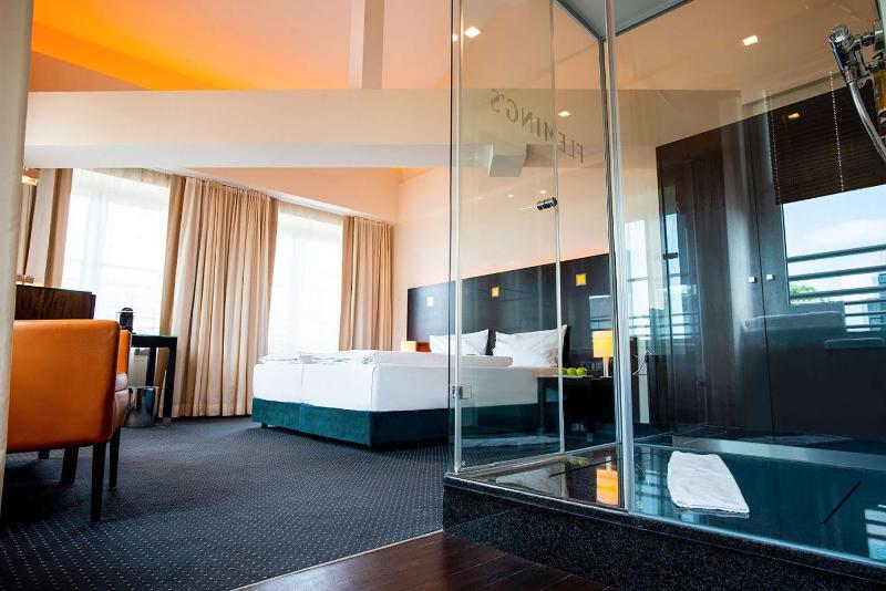 Superior Plus Twin Room image 2