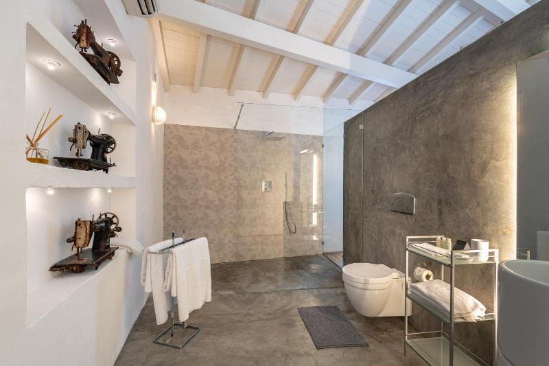 Junior Suite image 2
