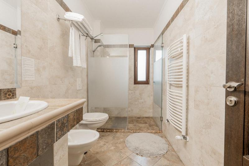 Executive Two-Bedroom Suite image 1