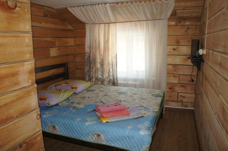 Budget Double Room image 3