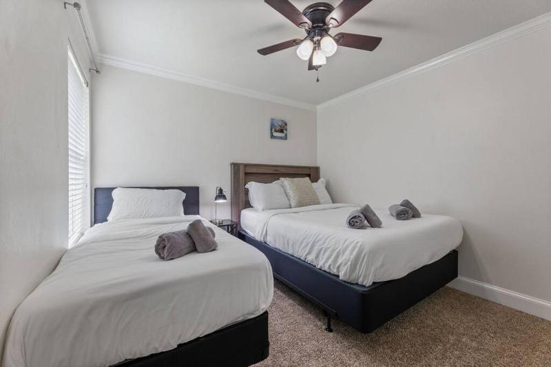 Perfect Harmony - Near Stadiums Airport & Downtown - image 6