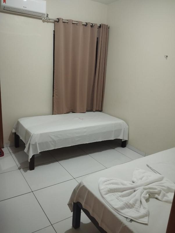 Double Room image 2
