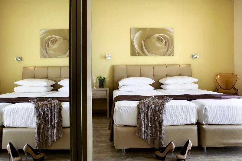 Mouikis Hotel Kefalonia - image 7