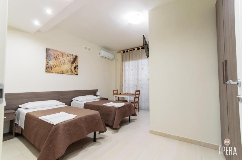 Economy Double or Twin Room image 1
