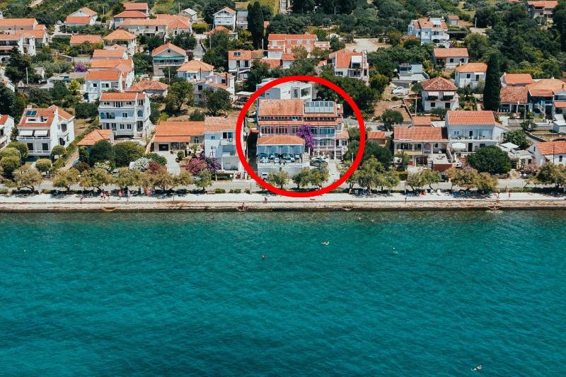 Rooms by the sea Zadar - Diklo Zadar - 16023 - image 1