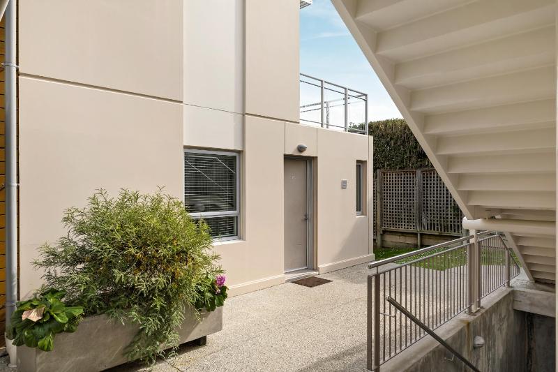 Belvedere Brook Apartment - image 10