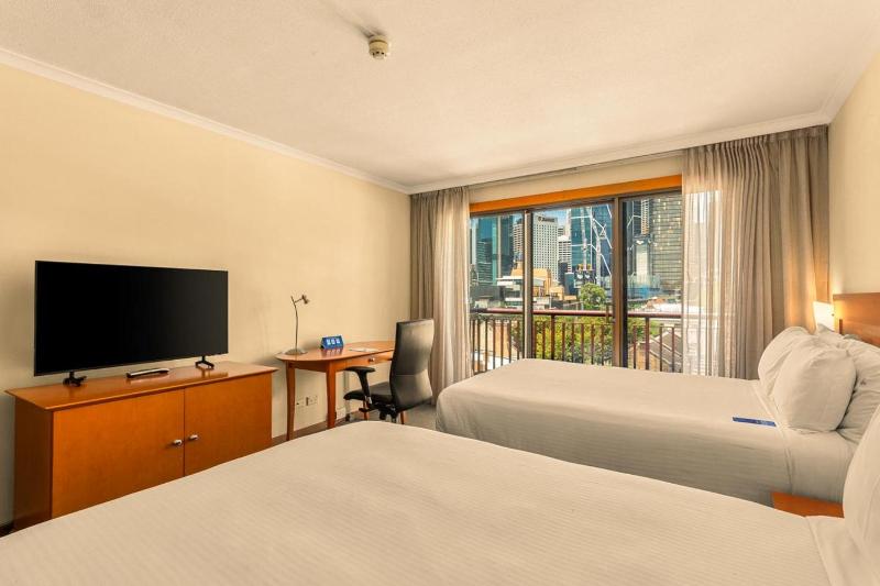Two Double Beds Room image 1